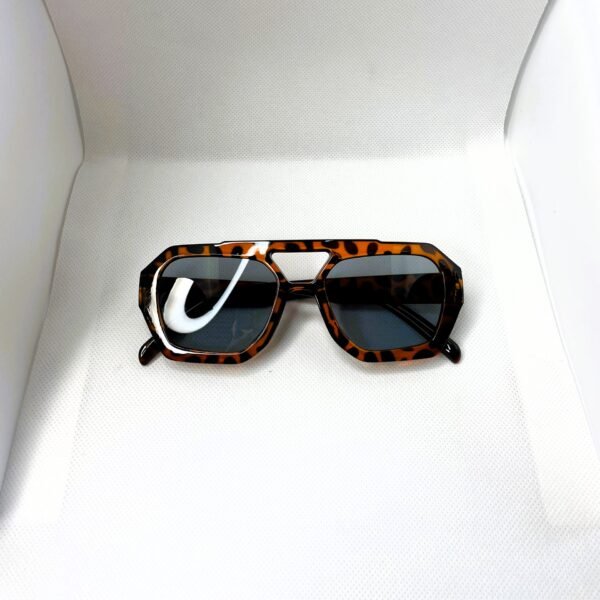 lunette de soleil en vente au cameroun sur le site bayam 237